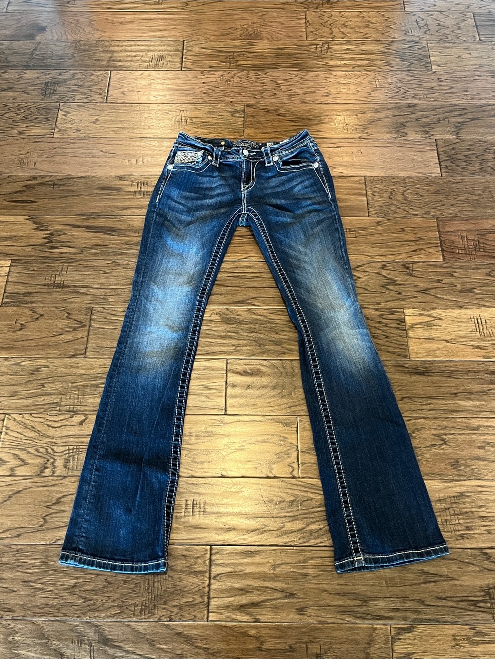Miss Me Signature Boot Mid Rise Size 28
